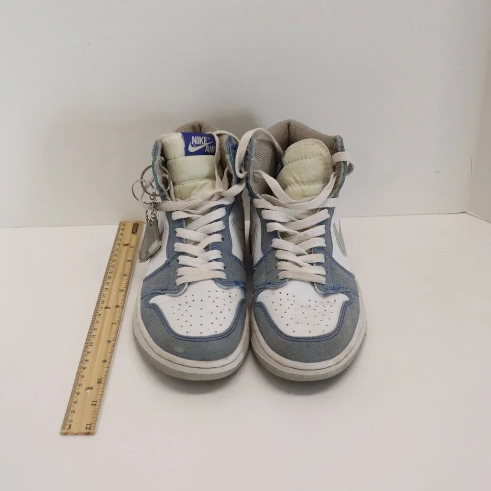 Nike Air Jordan Women's Athletic Shoes‎ Gray and White High Tops Size 7